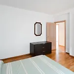 3 Bedroom Cozy In *