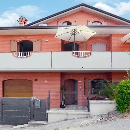 Apartman 3 Bedroom Cozy In Gubbio